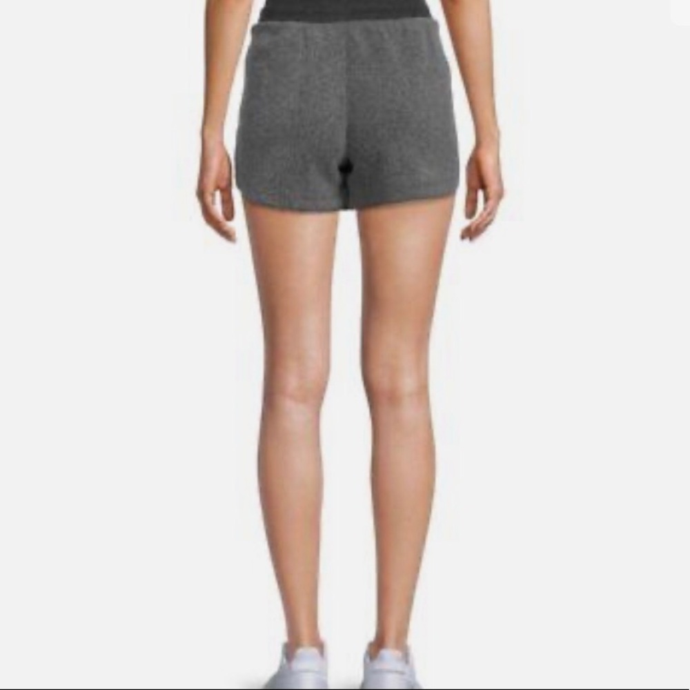 AVIA | Reverse Fleece Shorts - Picture 4 of 9